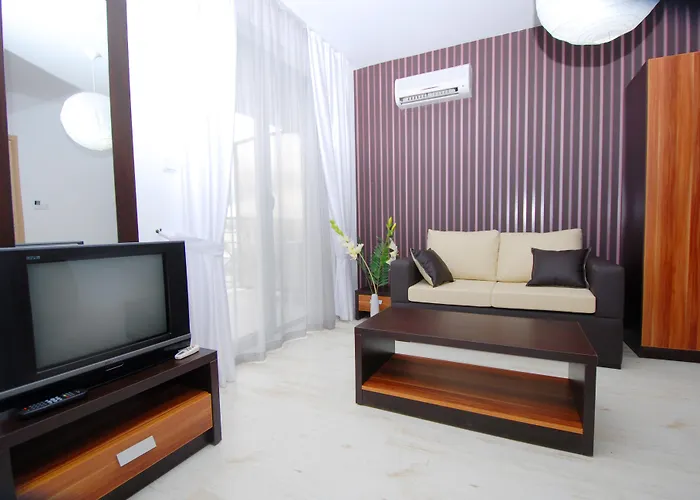 Hotel Rainbow 3 Club