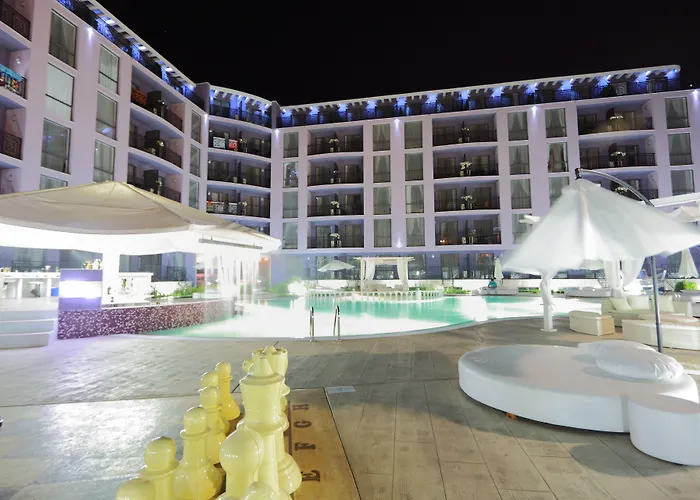 Rainbow 3 Club Hotel Sluneční pobřeží