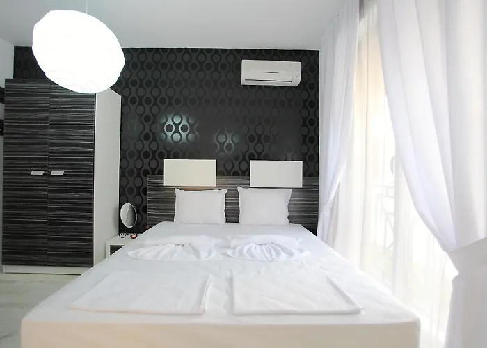 Rainbow 3 Club Hotel Sluneční pobřeží