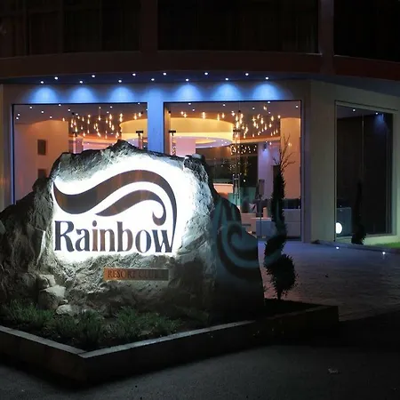 Rainbow 3 Club 3* Napospart