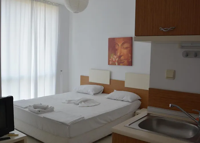 Rainbow 3 Club 3* Sunny Beach