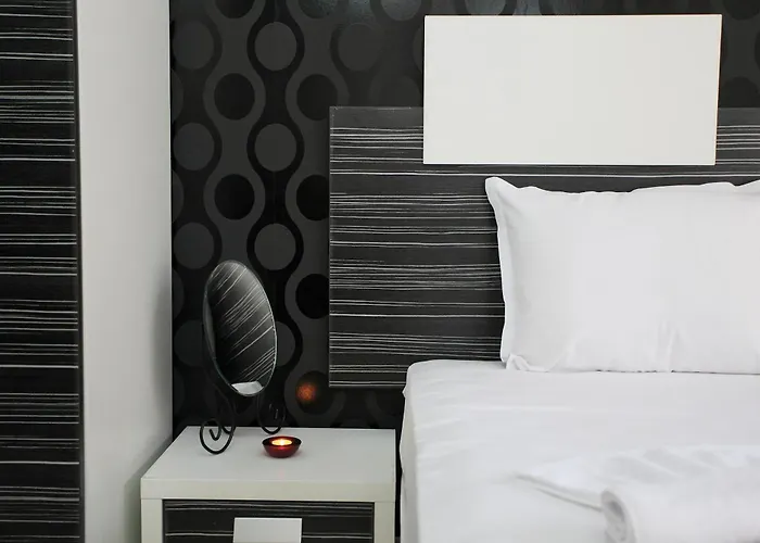 Rainbow 3 Club Σάνι Μπιτς