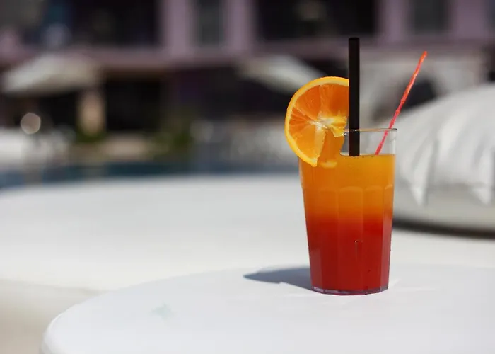 Ξενοδοχείο Rainbow 3 Club 3*